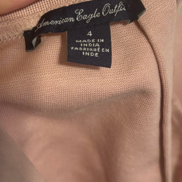 Elegant Mauve Lace Skirt - Picture 5 of 6